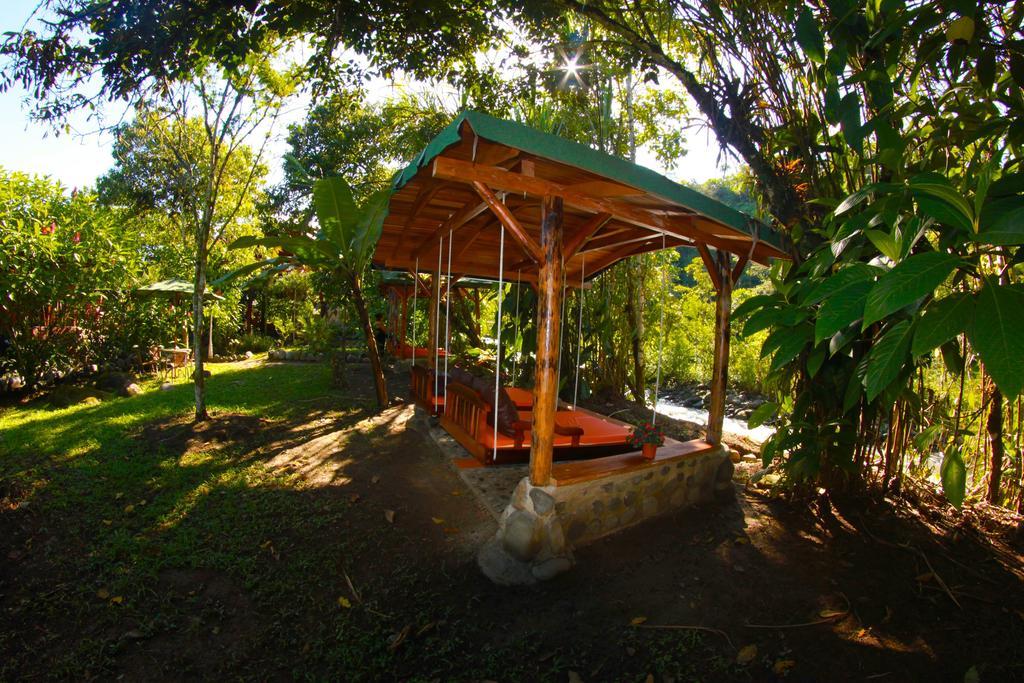 Saguamby Mindo Lodge Exterior photo