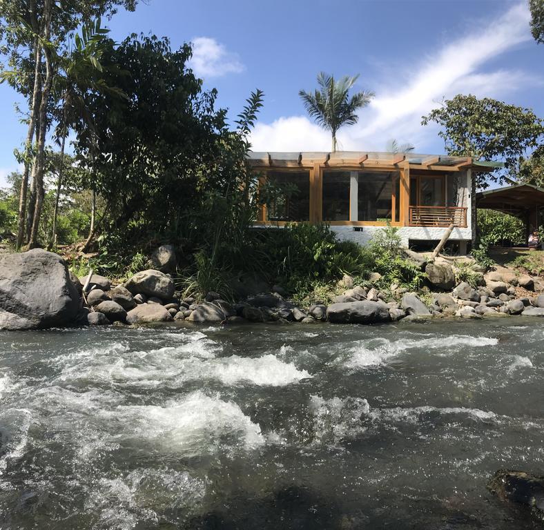 Saguamby Mindo Lodge Exterior photo